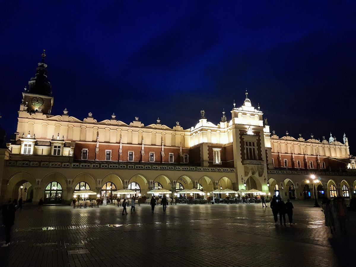 As Smart Apartment Old Town Cracóvia Exterior foto